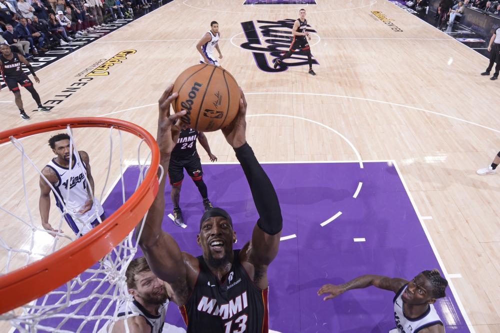 麦凯恩以出 麦凯恩以出