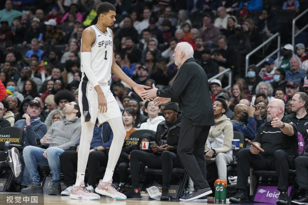 综合来看 综合来看