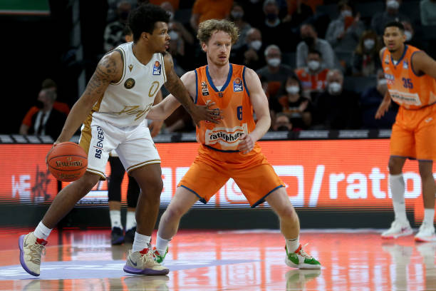 亚黑马的到 亚黑马的到